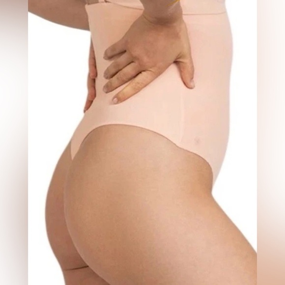 NWT Honeylove SuperPower Thong PINK M High Waist Tummy Control $79 RARE